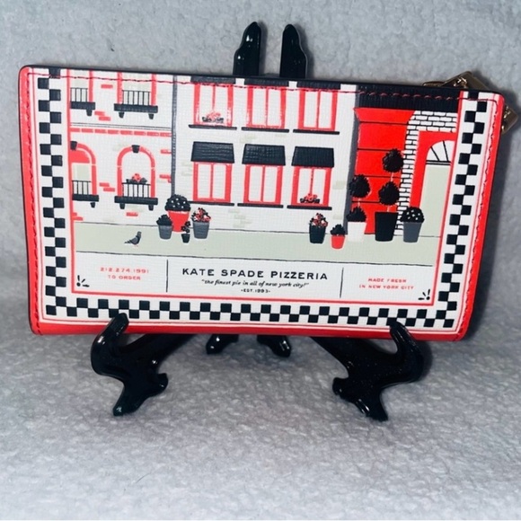 Kate Spade ♠️ Slice Pizza Shop 🍕Embossed Leather Small Slim Bifold Wallet - Picture 8 of 10